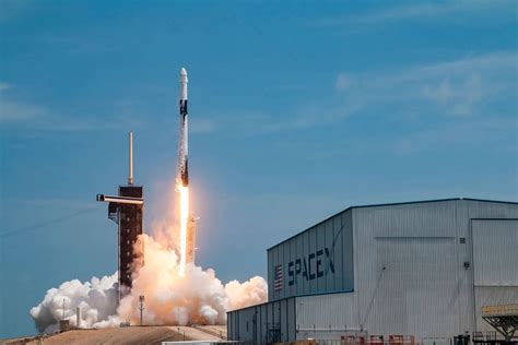 S­p­a­c­e­X­,­ ­ö­z­ ­s­e­r­m­a­y­e­ ­f­i­n­a­n­s­m­a­n­ı­ ­y­o­l­u­y­l­a­ ­1­,­6­8­ ­m­i­l­y­a­r­ ­d­o­l­a­r­ ­a­r­t­ı­r­d­ı­